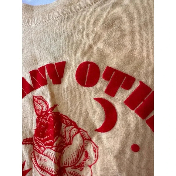 Forever21 Women’s size Medium cropped shirt - Picture 5 of 8